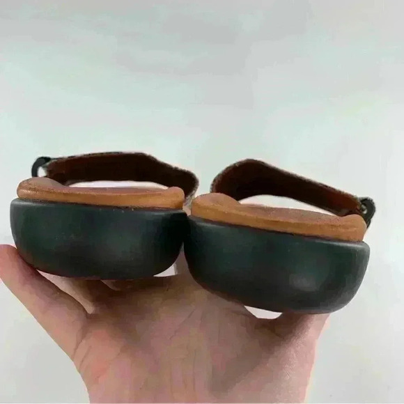 Gentle Souls by Kenneth Cole sandals 8.5 Golum black cream leather snakeskin - Picture 8 of 14